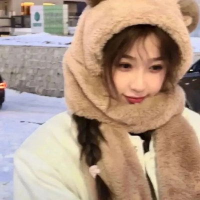 中央舞台：踮起脚尖